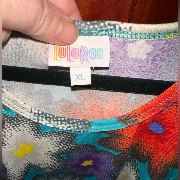 Lularoe XL turquoise, red, purple,‎ floral tank top. NWT. Bra friendly - Picture 3 of 8